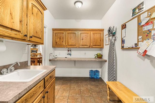 3930 E John Adams Parkway, Idaho Falls, ID 83401