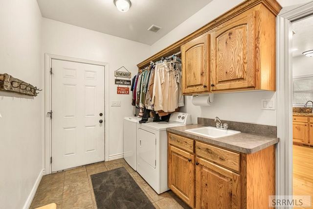 3930 E John Adams Parkway, Idaho Falls, ID 83401