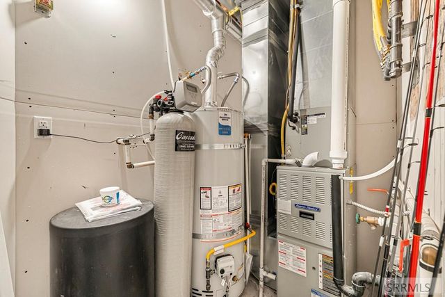 3930 E John Adams Parkway, Idaho Falls, ID 83401