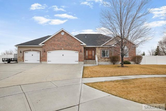 3930 E John Adams Parkway, Idaho Falls, ID 83401