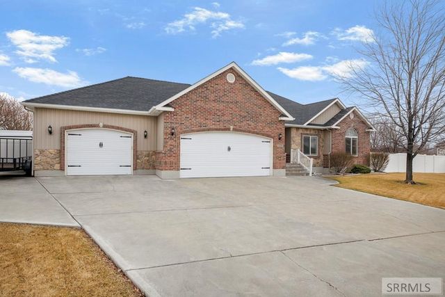 3930 E John Adams Parkway, Idaho Falls, ID 83401