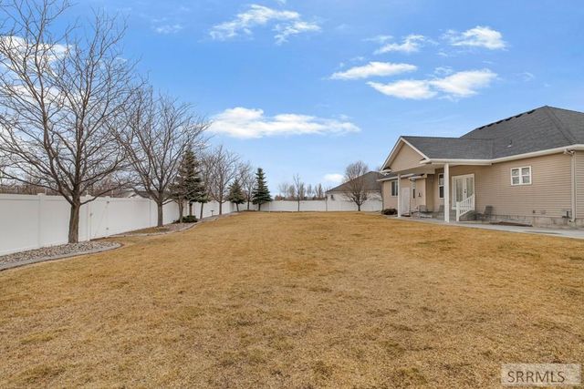 3930 E John Adams Parkway, Idaho Falls, ID 83401