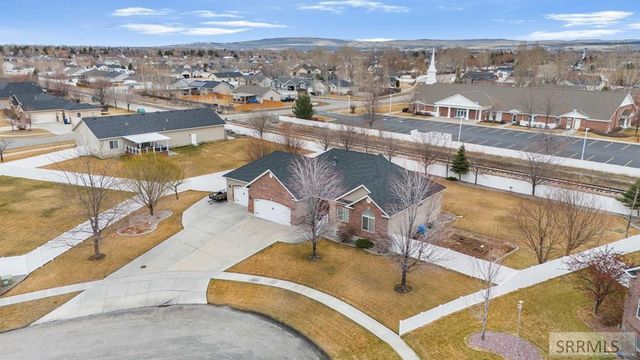 3930 E John Adams Parkway, Idaho Falls, ID 83401