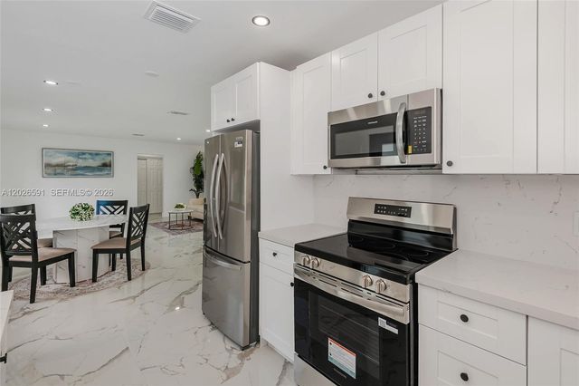 537 S 29th Court, Hollywood, FL 33020