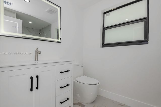 537 S 29th Court, Hollywood, FL 33020