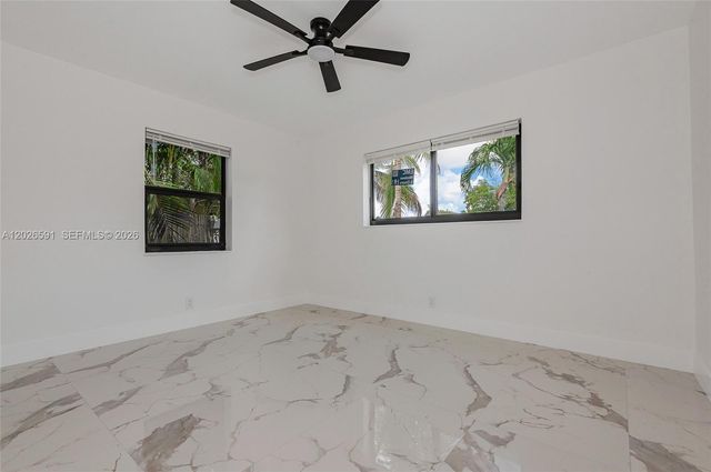 537 S 29th Court, Hollywood, FL 33020