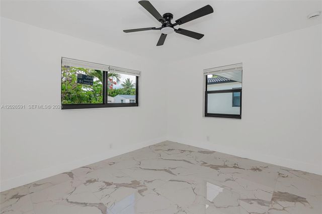 537 S 29th Court, Hollywood, FL 33020
