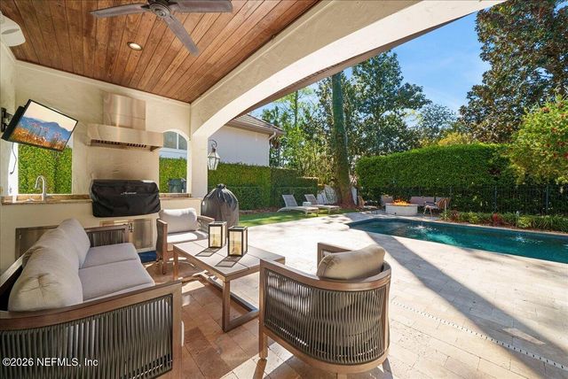 109 LAUREL Way, Ponte Vedra Beach, FL 32082