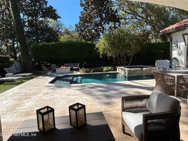 109 LAUREL Way, Ponte Vedra Beach, FL 32082