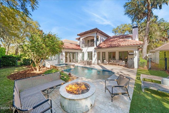 109 LAUREL Way, Ponte Vedra Beach, FL 32082