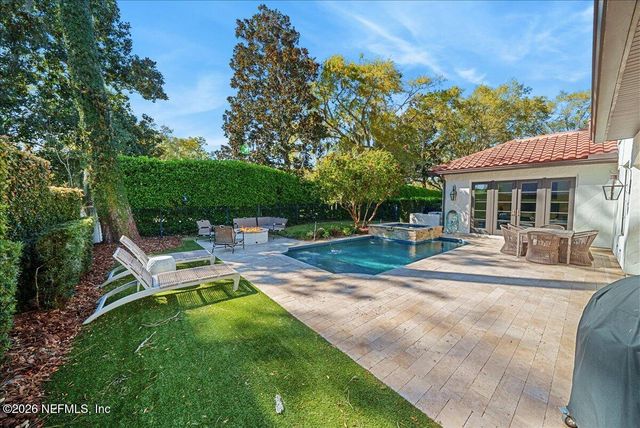 109 LAUREL Way, Ponte Vedra Beach, FL 32082