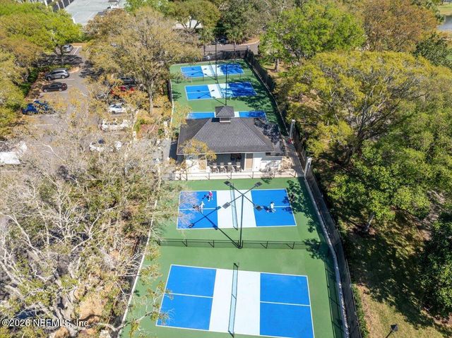 109 LAUREL Way, Ponte Vedra Beach, FL 32082