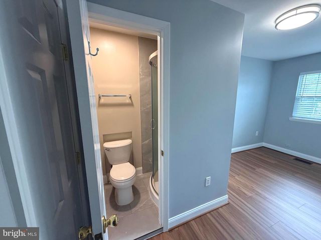 14870 EMBERDALE DR, Woodbridge, VA 22193