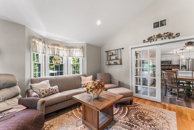841 Union St, East Bridgewater, MA 02333
