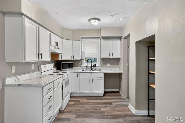 324 Averill, St Louis, MO 63135