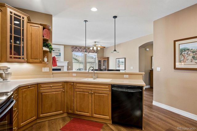 8526 W Quarles Place, Littleton, CO 80128