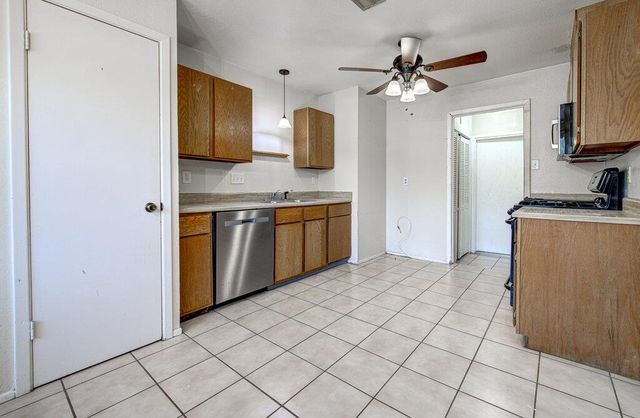2606 Cheyenne ST, Leander, TX 78641