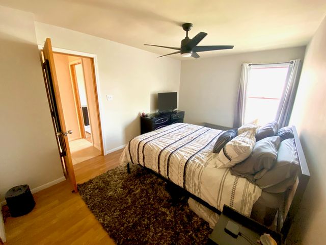 2346 Old Kings Court 2346, Schaumburg, IL 60194