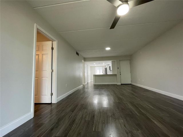 211 PINE COURT 211, Oldsmar, FL 34677