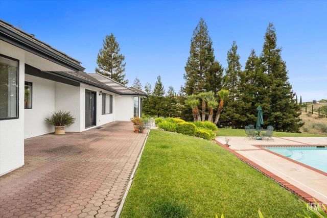4205 High Grove, Templeton, CA 93465
