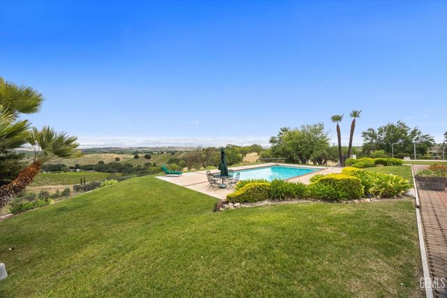 4205 High Grove, Templeton, CA 93465