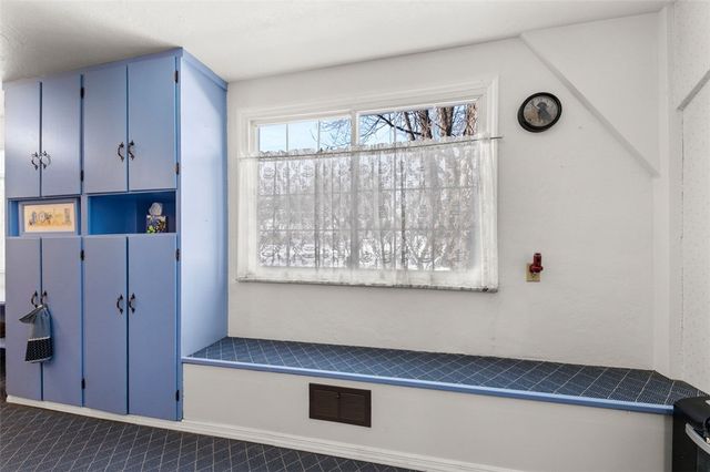 1920 Grandview Ave, Irwin, PA 15642