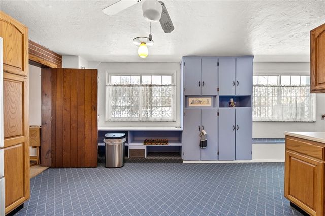 1920 Grandview Ave, Irwin, PA 15642