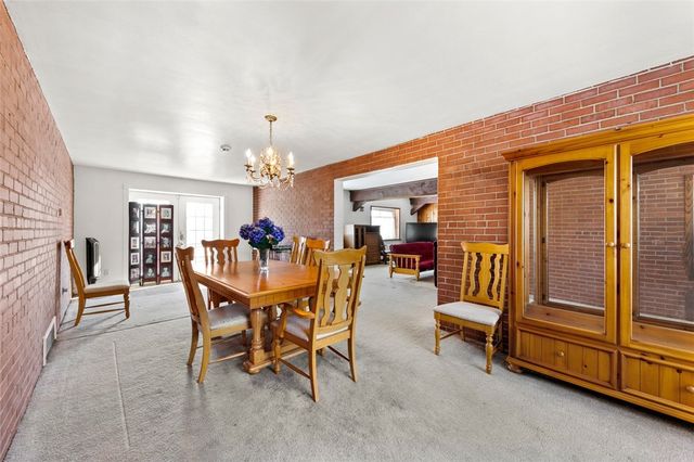 1920 Grandview Ave, Irwin, PA 15642