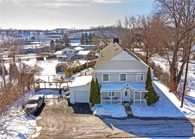 1920 Grandview Ave, Irwin, PA 15642