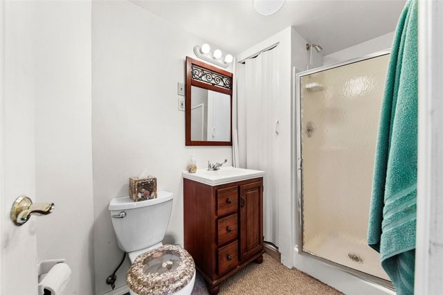 1920 Grandview Ave, Irwin, PA 15642