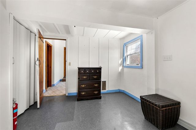 1920 Grandview Ave, Irwin, PA 15642