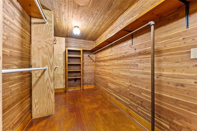 1920 Grandview Ave, Irwin, PA 15642