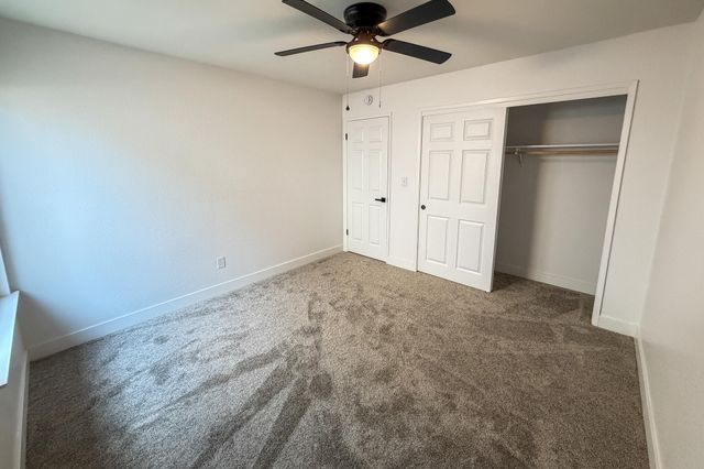 230 E Kennedy Avenue, Tulare, CA 93274