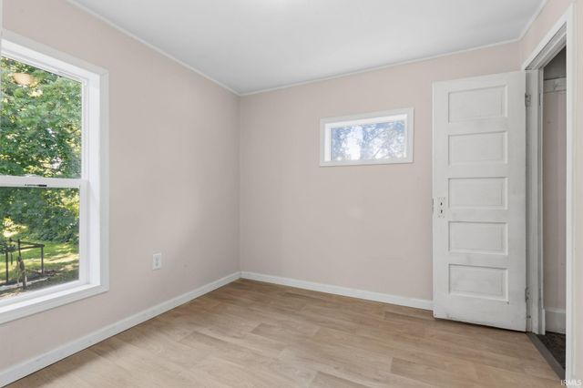 705 W Indiana Avenue, Elkhart, IN 46516