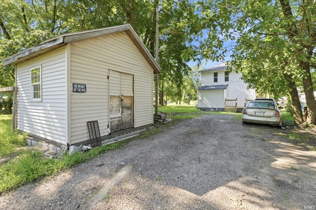 705 W Indiana Avenue, Elkhart, IN 46516