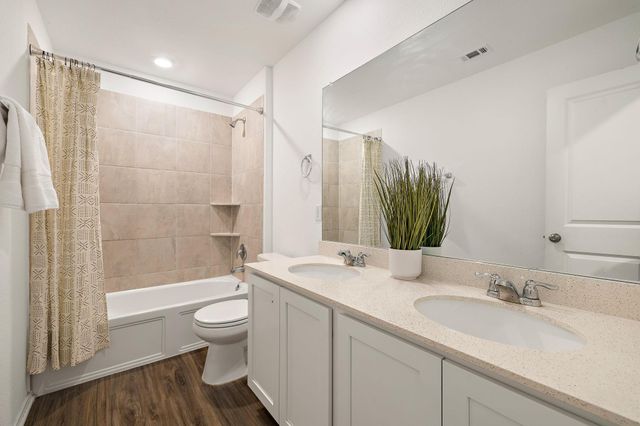 505 Golden Plains PKWY, Hutto, TX 78634