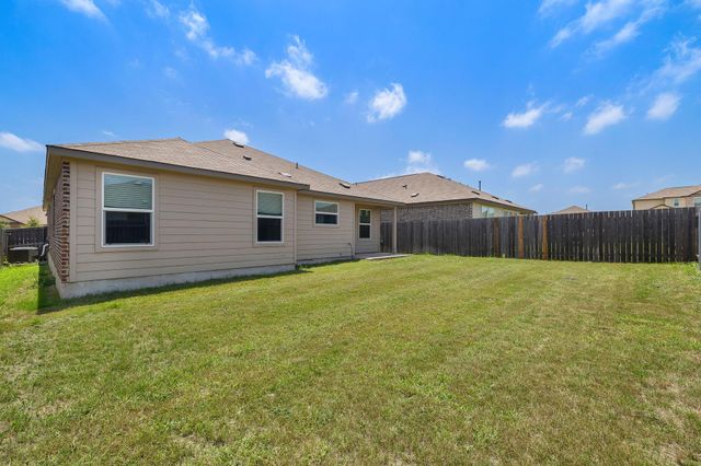 505 Golden Plains PKWY, Hutto, TX 78634