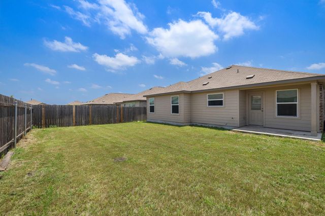 505 Golden Plains PKWY, Hutto, TX 78634