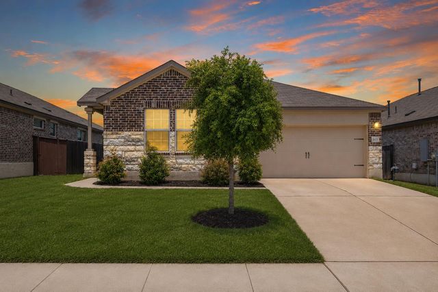 505 Golden Plains PKWY, Hutto, TX 78634
