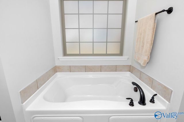 14469 Turnberry Lane, Athens, AL 35613