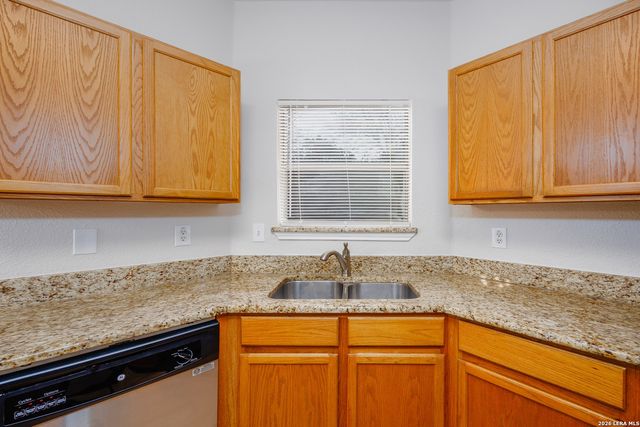 12 Lockspring, San Antonio, TX 78254