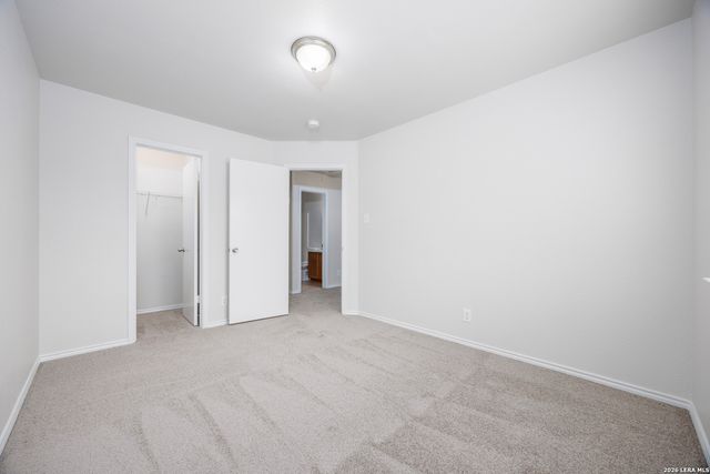 12 Lockspring, San Antonio, TX 78254