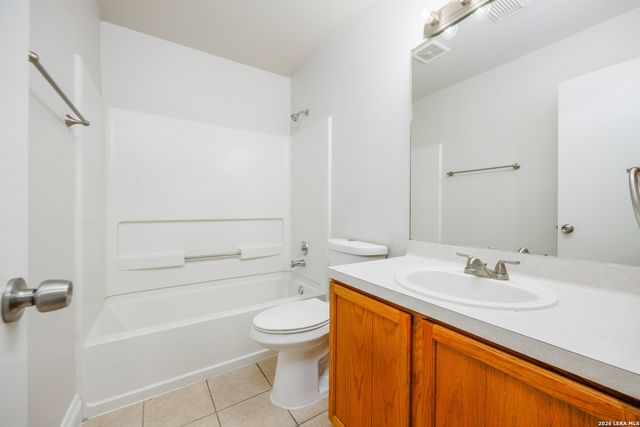 12 Lockspring, San Antonio, TX 78254