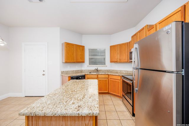 12 Lockspring, San Antonio, TX 78254