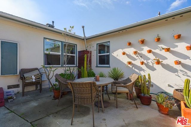 5615 Wenlock Street, Los Angeles, CA 90016