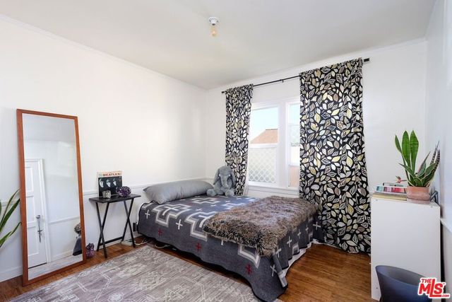 5615 Wenlock Street, Los Angeles, CA 90016