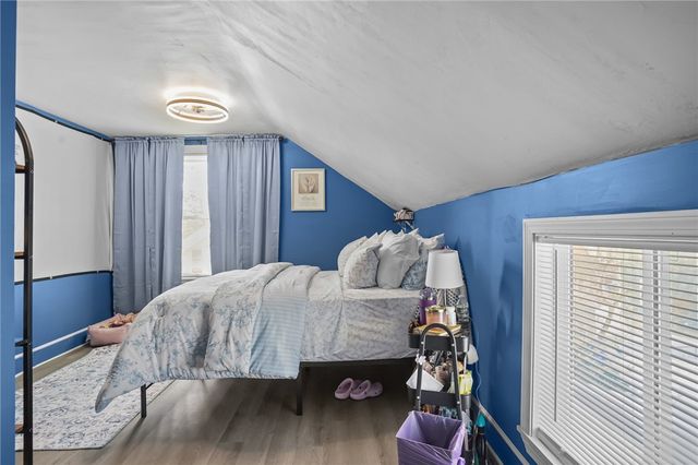 5 Nelson Street, East Providence, RI 02916