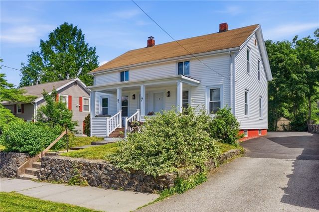 5 Nelson Street, East Providence, RI 02916