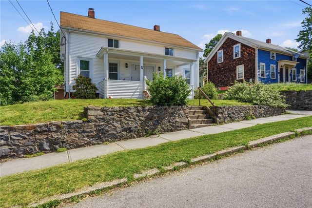 5 Nelson Street, East Providence, RI 02916