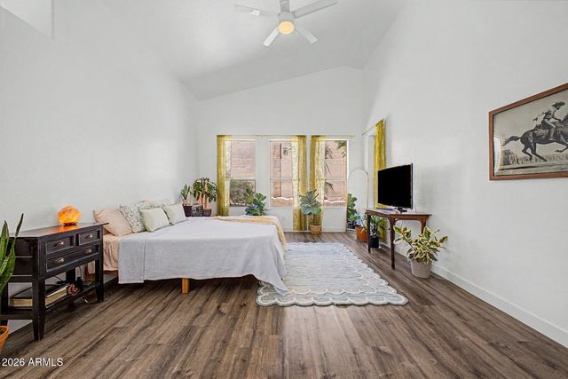 15608 S 7TH Street, Phoenix, AZ 85048